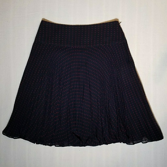 VINTAGE Navy Skirt w/ Red Polka Dots - Picture 2 of 4